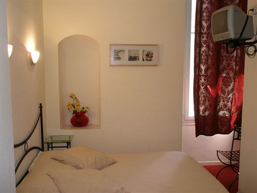 Hotel Portalet Hyères